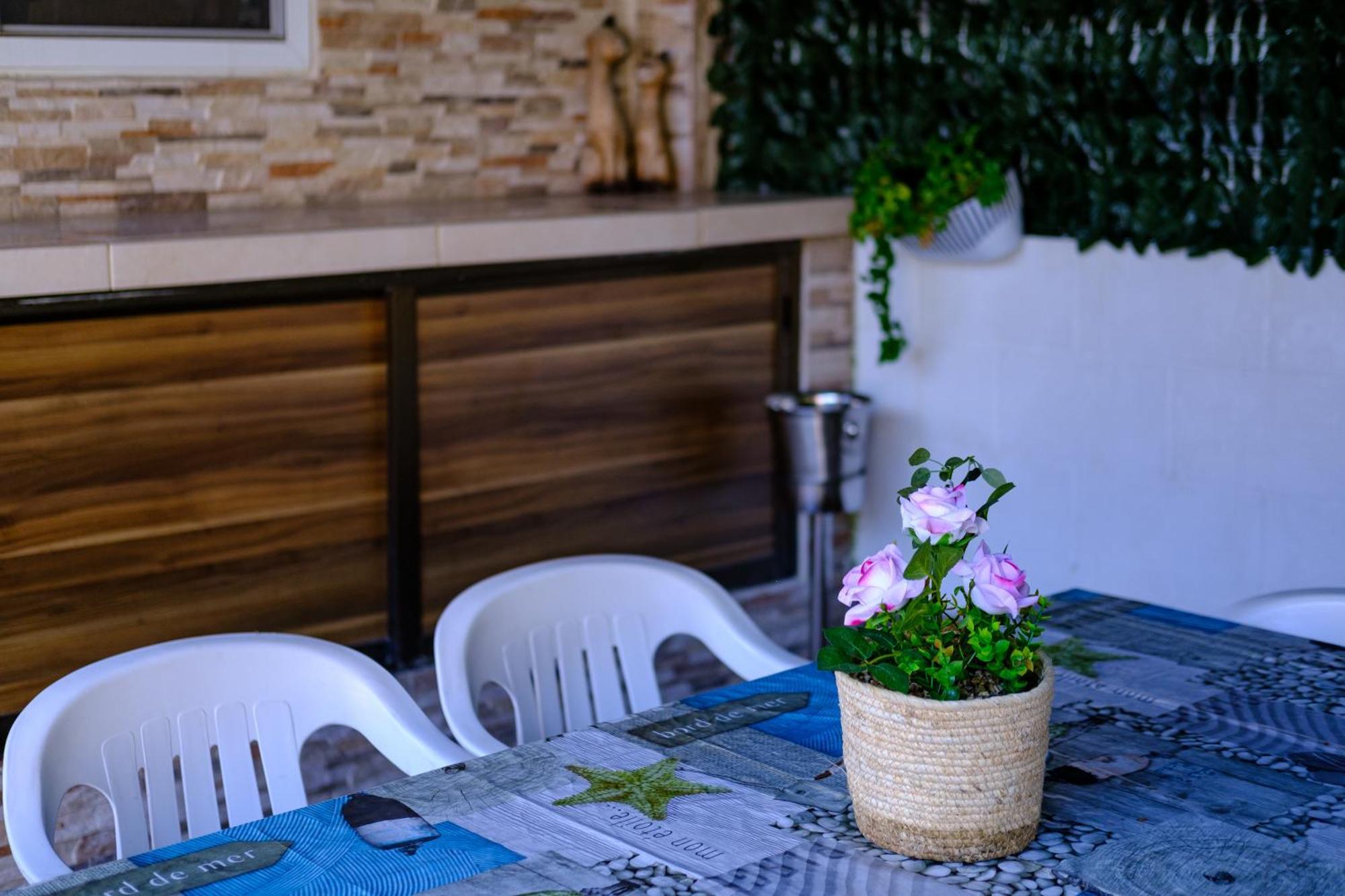 Demetris Apartment Meneou Zewnętrze zdjęcie